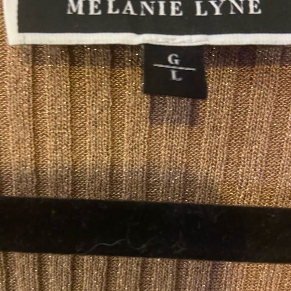 Melanie Lyne Metallic Gold cardigan. Size L - Picture 3 of 4